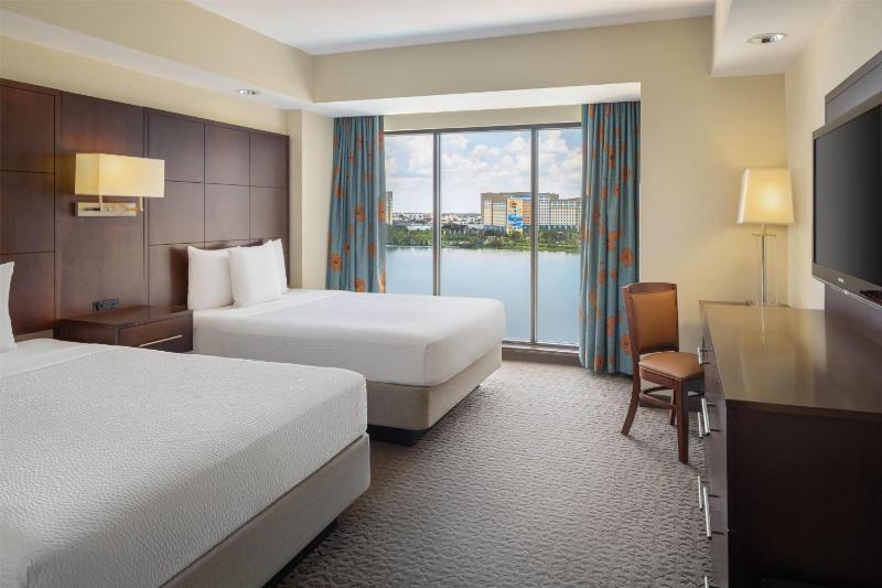 One Bedroom Suite, Two Queen Beds, City View-Club Level Access (NO RESORT FEE) image 1