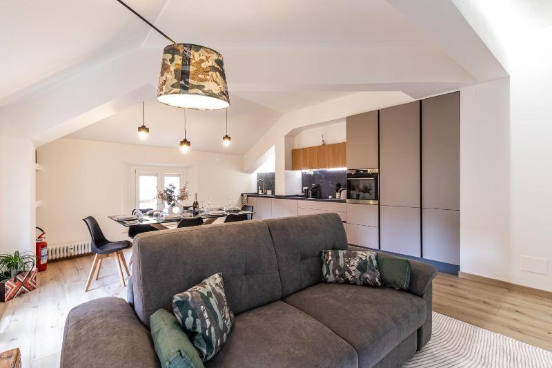 Green Lux-Via Canalino| Pass ZTL&Parking A/C WiFi - image 20