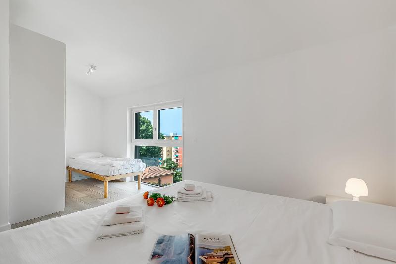 Two Bedroom Apartment with Balcony 1 image 3