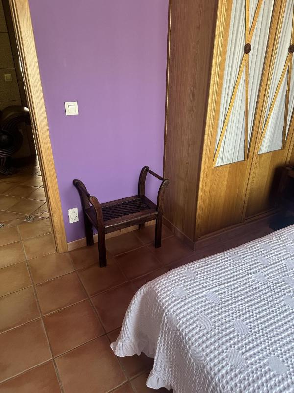 Small Double Room image 3
