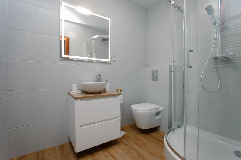 Deluxe Triple Room image 2