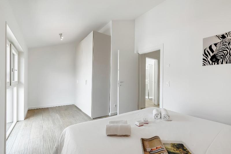 Two Bedroom Apartment with Balcony 2 image 3