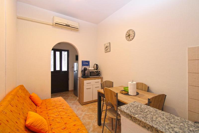 Apartments Sandra 1335 - image 16