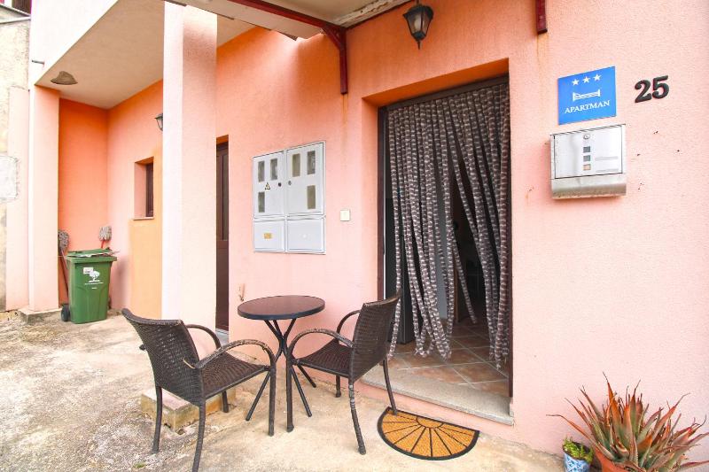 Apartments Sandra 1335 - image 18