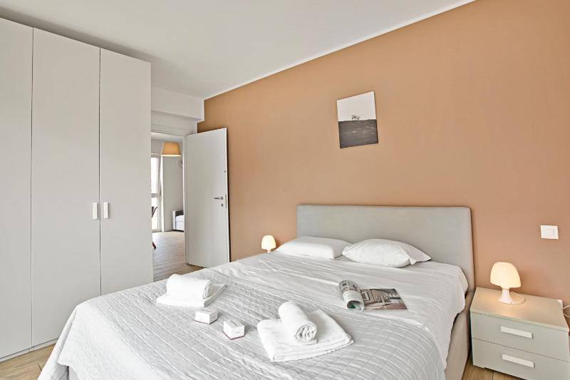 One Bedroom Apartment with Balcony 3 image 3