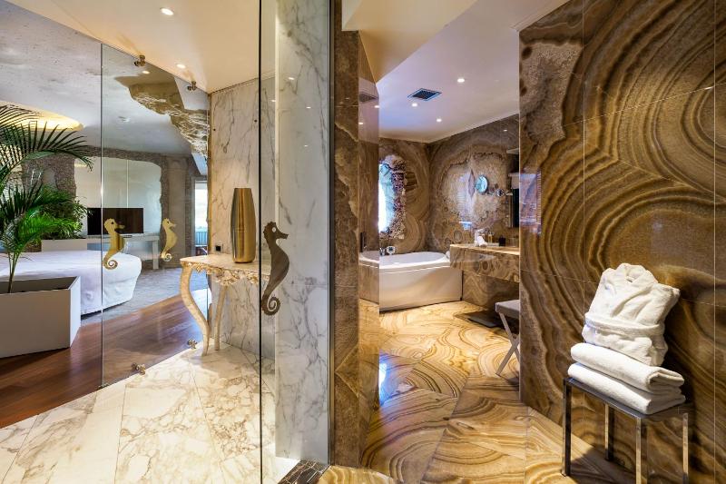Atlantis Bay - The Leading Hotels of the World - image 13