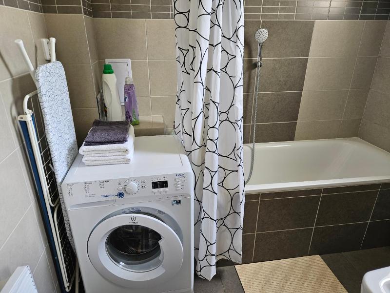 Apartment with Balcony image 4