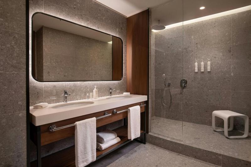 Junior Suite  image 2