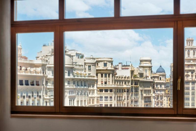 Grand Hotel Centenari Valencia Autograph Collection - image 15