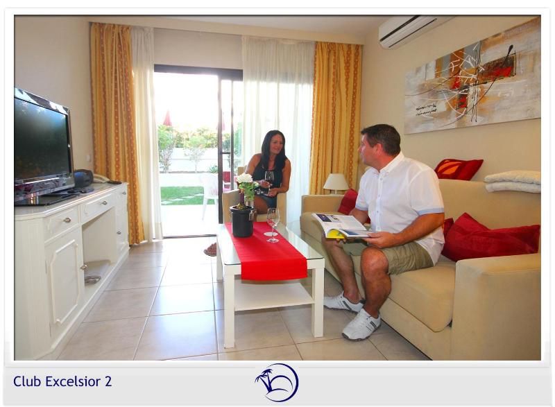Superior Apartment image 3