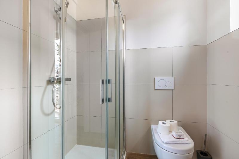 One Bedroom Apartment with Balcony 2 image 2