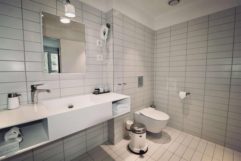 Junior Suite image 2