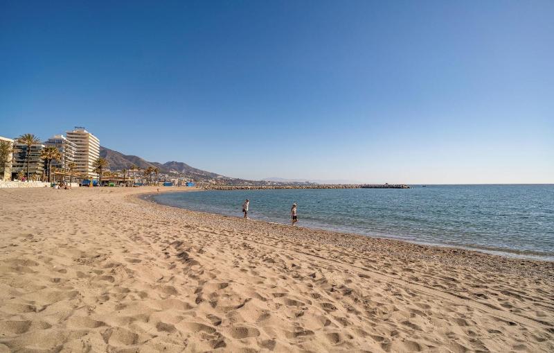 Gorgeous Apartment In Fuengirola - image 12