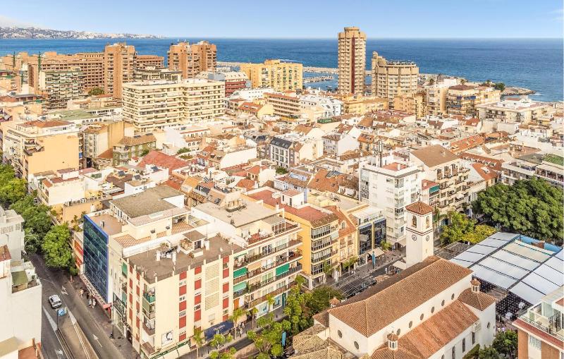 Gorgeous Apartment In Fuengirola - image 8