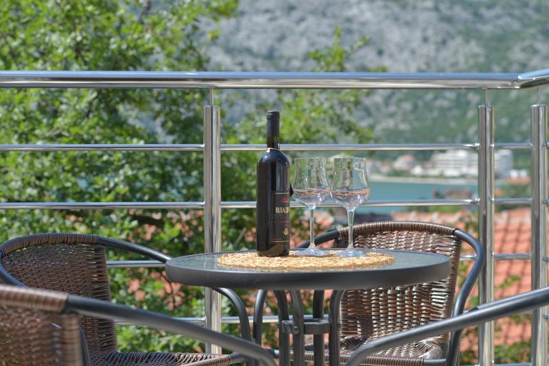 Duplex Apartment with Balcony and Sea View (6 Adults) image 3