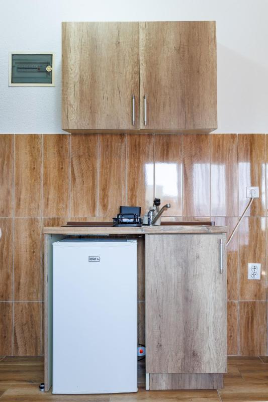 Studio with Balcony image 3