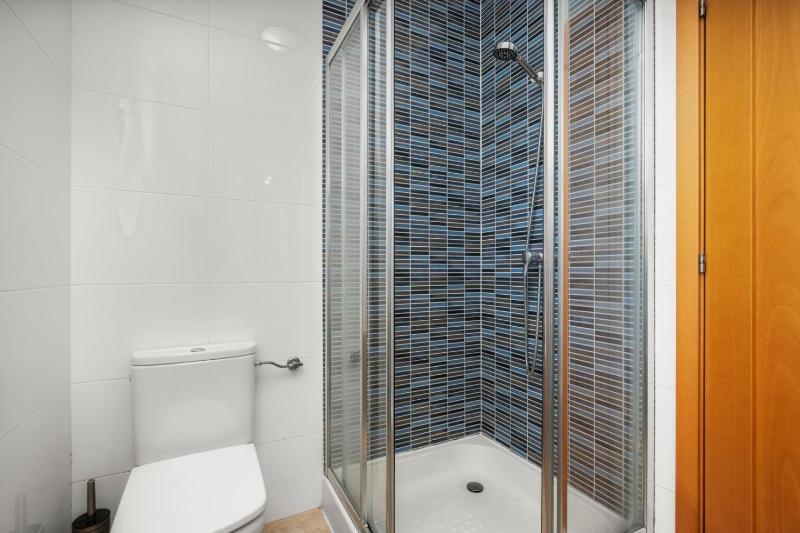 Coastal Terrace Apartment - image 4