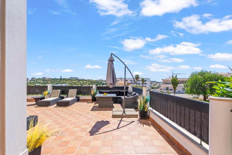 Coastal Terrace Apartment - image 13