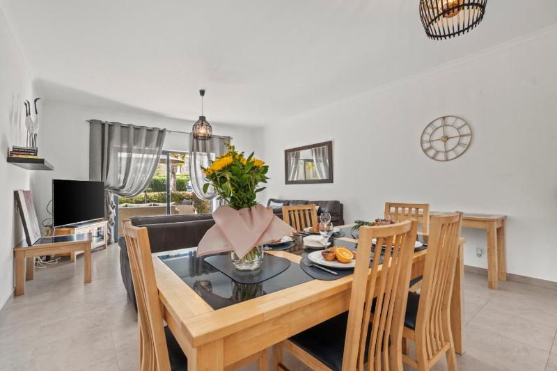 Coastal Charm Apartment - image 12