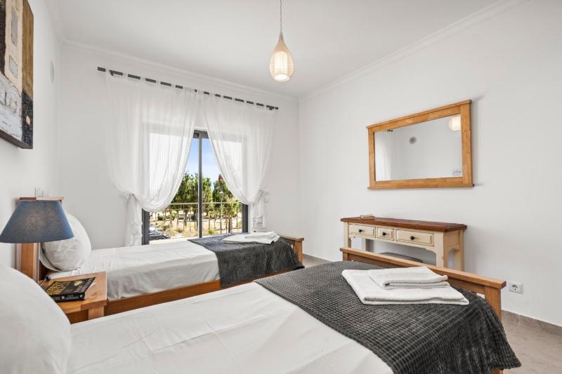 Coastal Charm Apartment - image 14