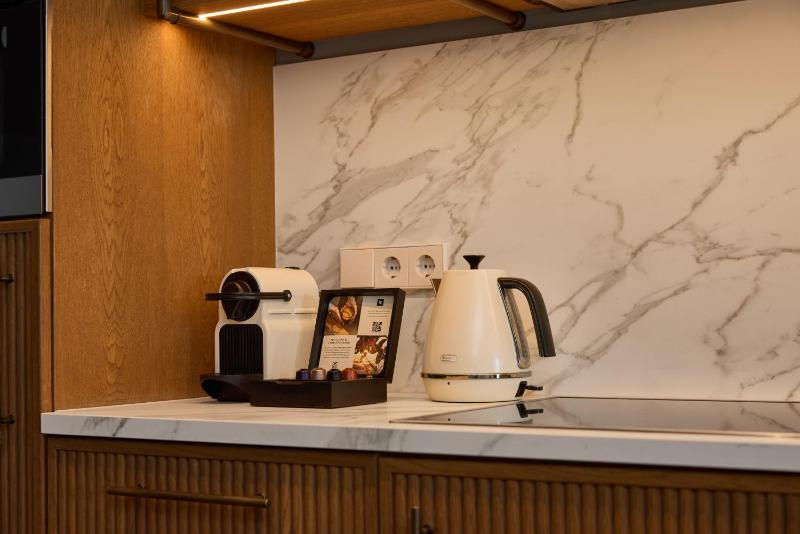 Executive Apartment image 3