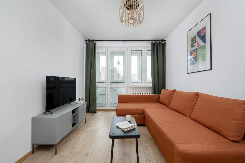 Large Apartment in Wrocław Center on the Market with 3 Bedrooms and Balcony by Noclegi Renters - image 10