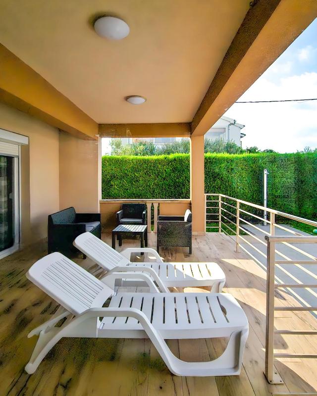 Two-Bedroom Apartment with Terrace image 3