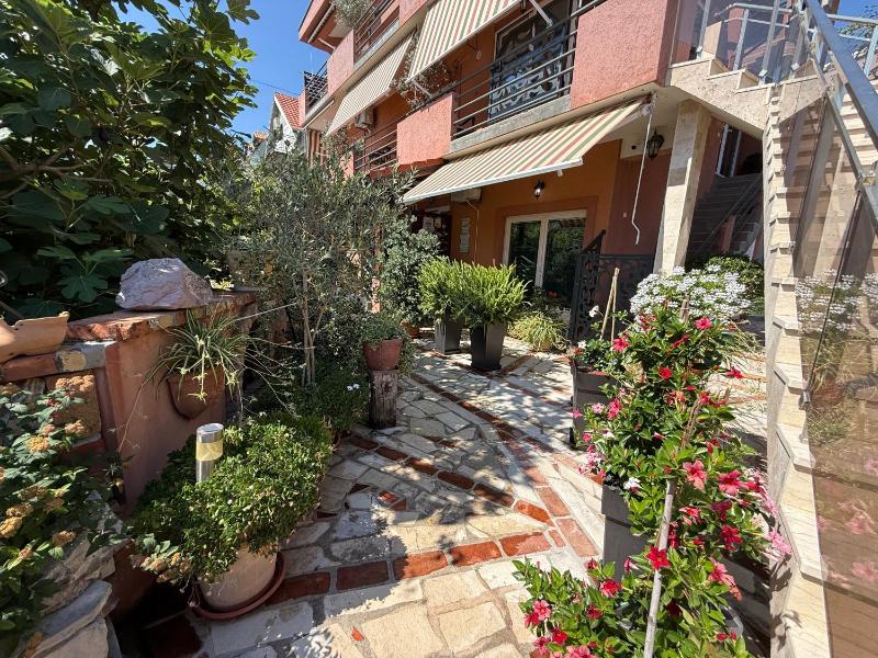 Grand Apartments Scepanovic - image 3