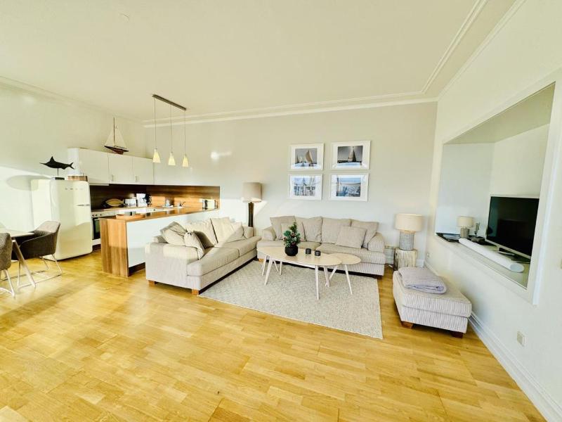 Berringer Captainsroom direkt an der Promenade - image 1