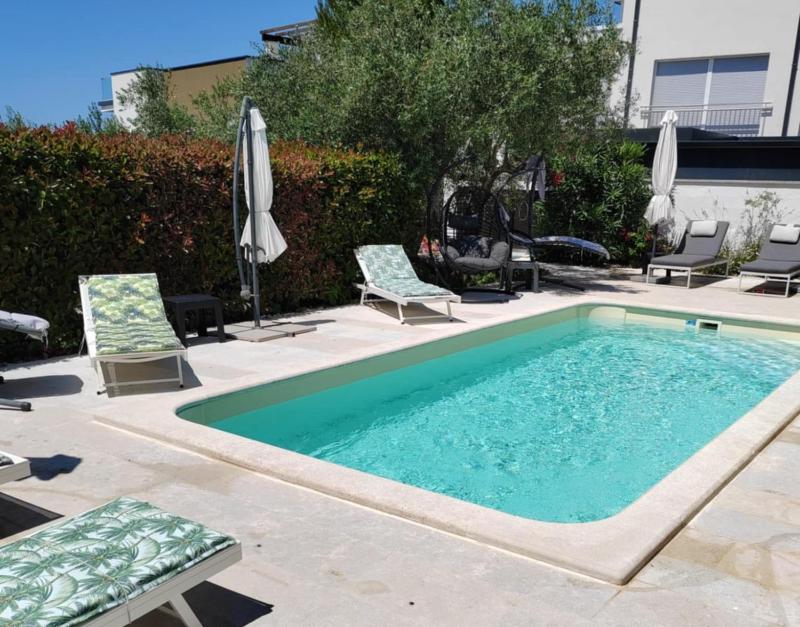 Villa with Pool and Mesmerizing Sea View - image 15