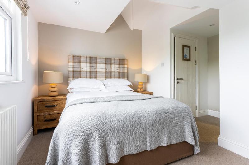 Standard Double or Twin Room image 3