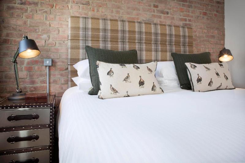 Standard Double or Twin Room image 1