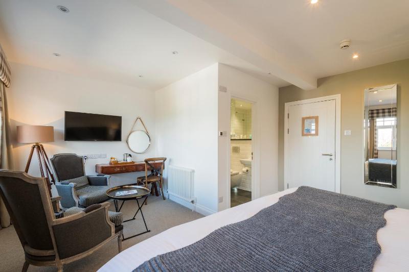 Junior Suite image 3