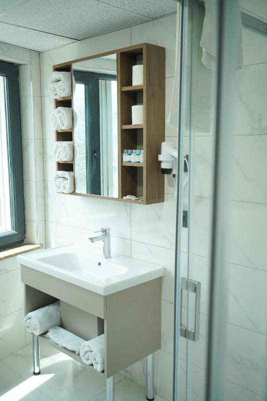 Double Room (1 Adult + 1 Child) image 3