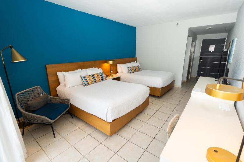 Beach Cabana, Two Double Beds image 3