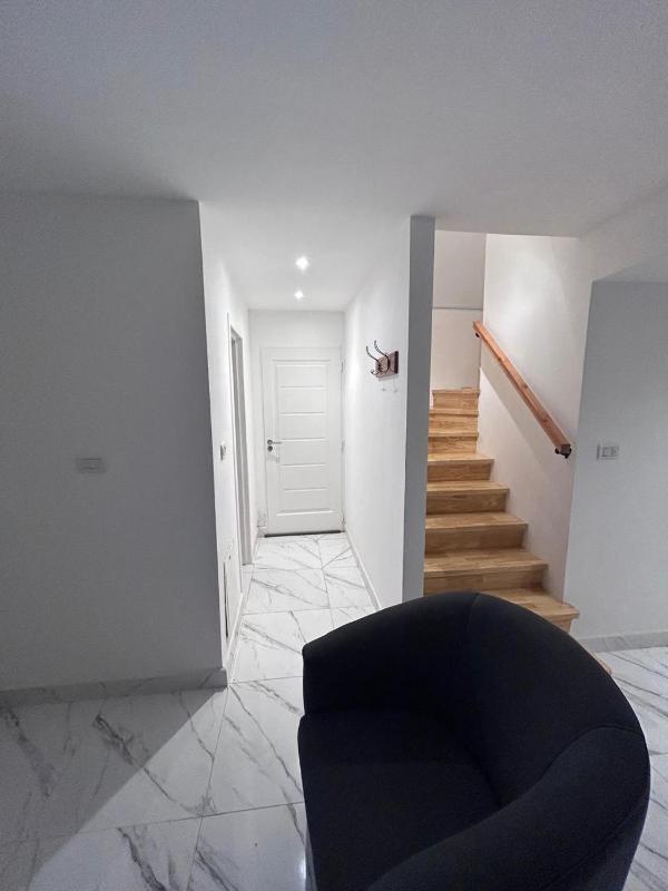 Melipal Modern Apt - image 9