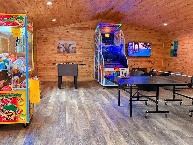 Quadruple Room image 3