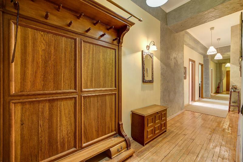 Apartment image 3