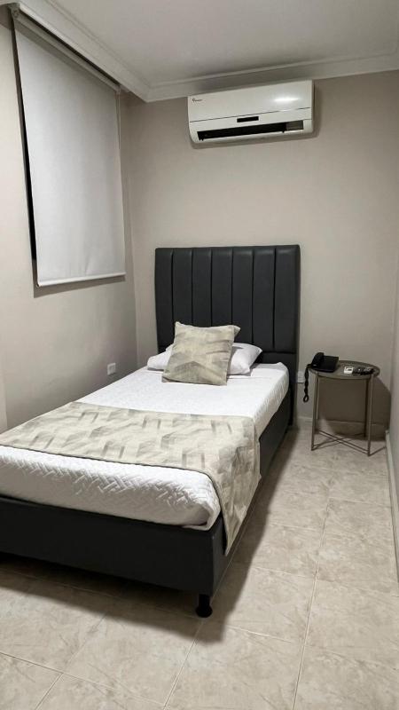 Hotel Fontamar 72 - image 10
