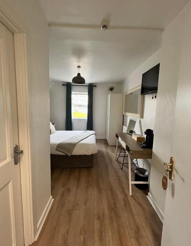 Standard Double Room image 4