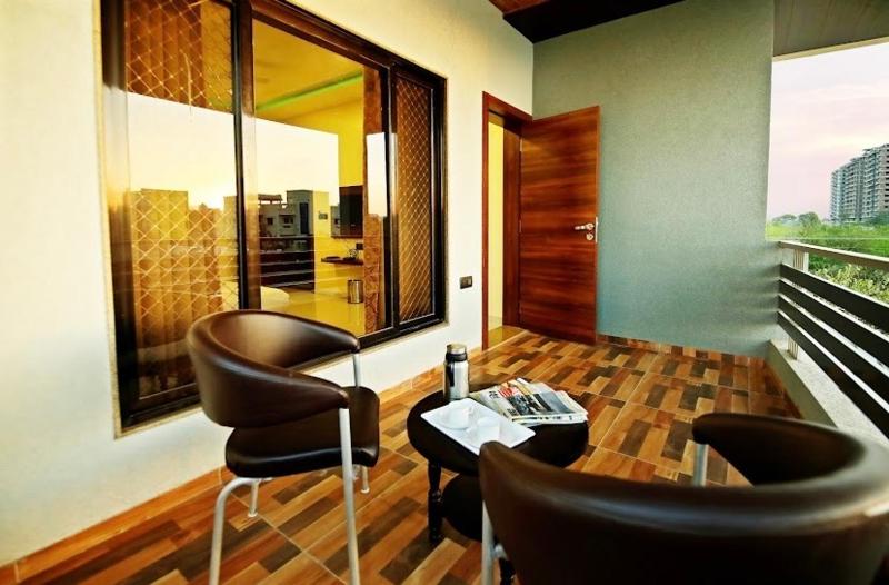 Hotel Hillcrest Udaipur - Crafted For Comfort - image 13