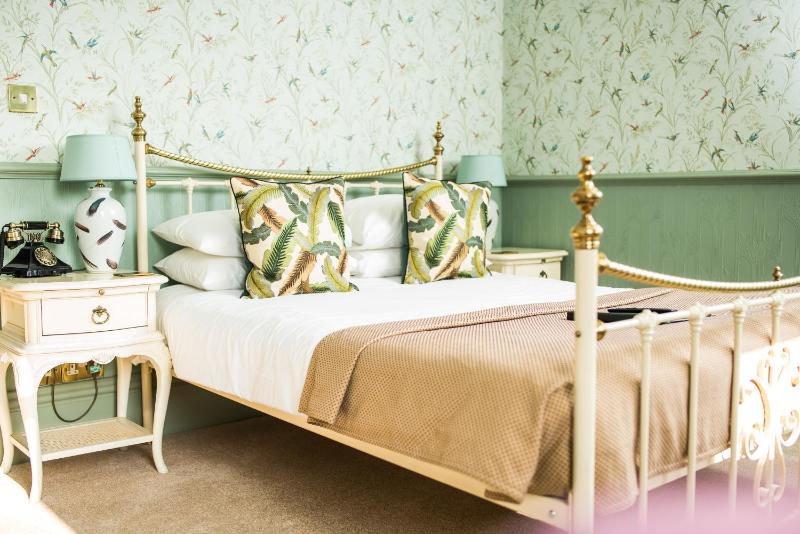 Deluxe Double Room image 1