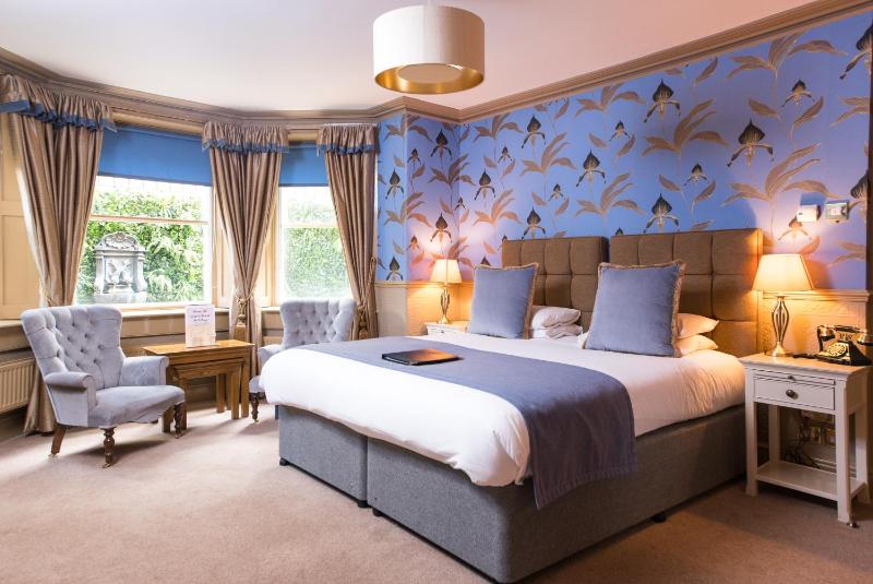 Superior Double or Twin Room image 1