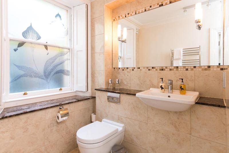 Superior Double or Twin Room image 2