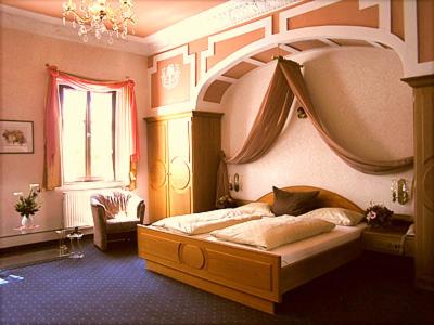 Deluxe Double Room image 4