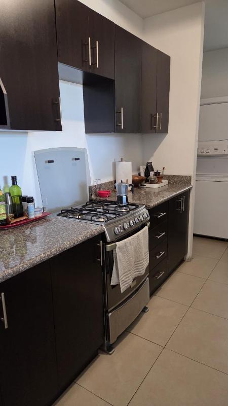 Habitación en casa de Diana - image 10