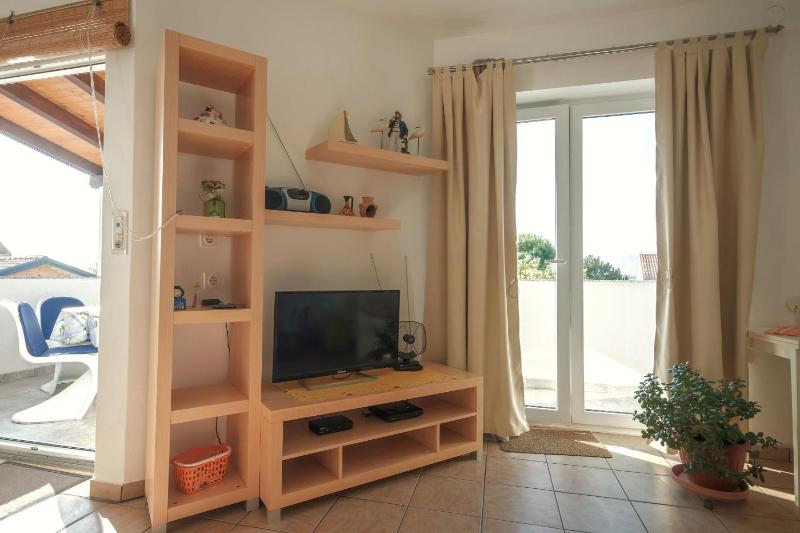 Apartments Kamenar - image 16