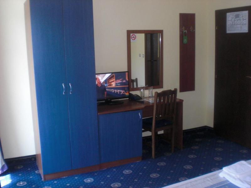 Double Room image 4