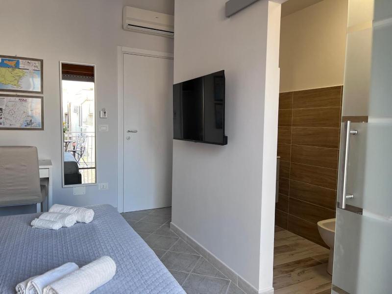 Colombo Rooms - image 7