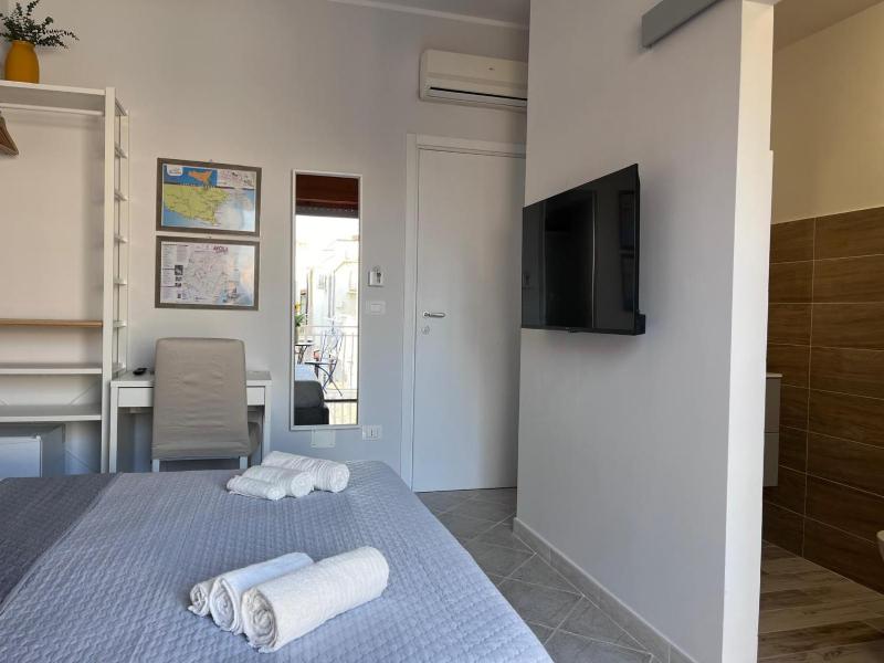 Colombo Rooms - image 13